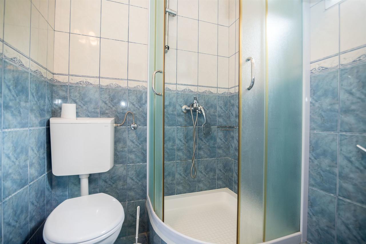 Apartments Rose Trogir Exterior photo
