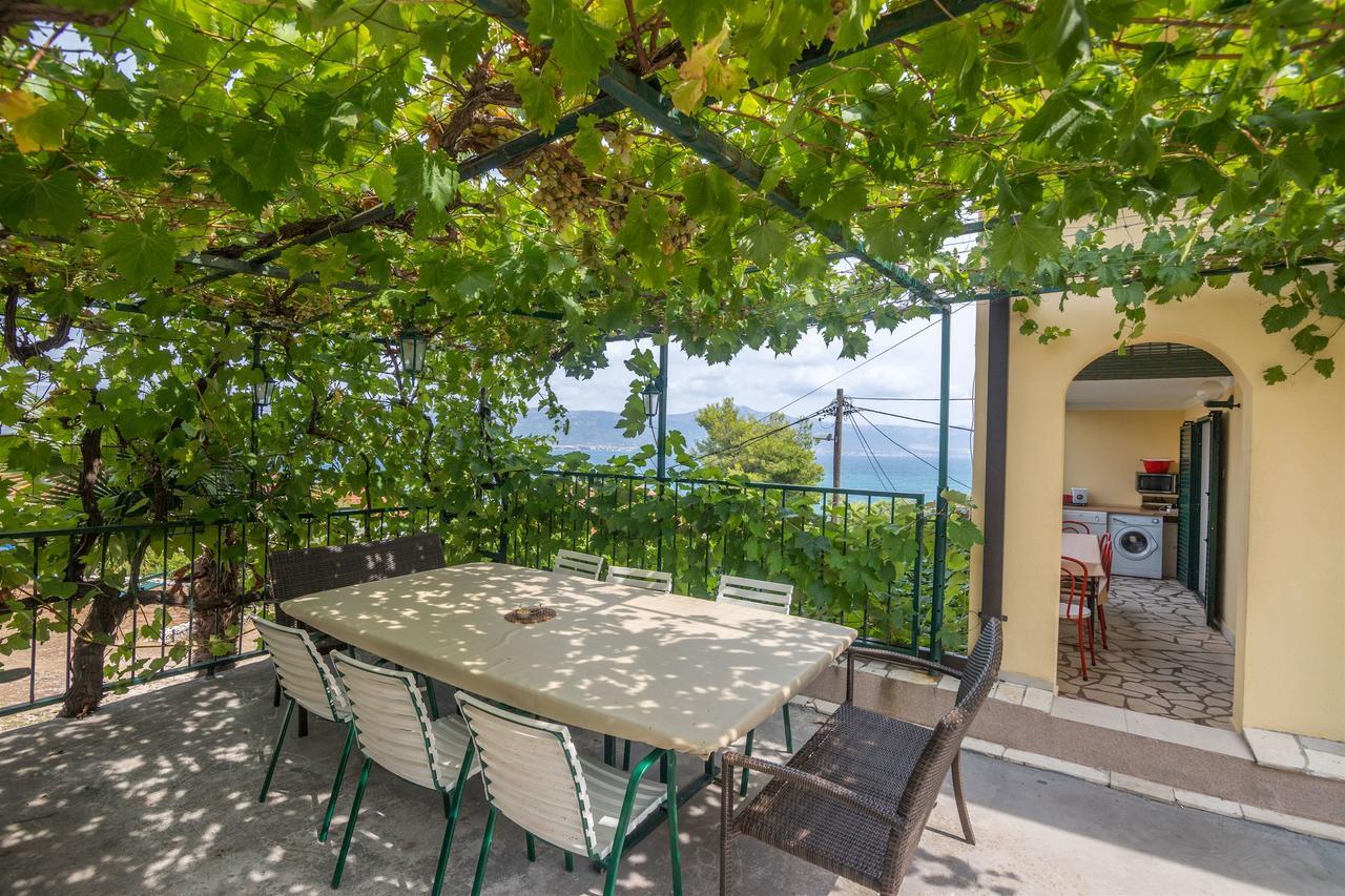 Apartments Rose Trogir Exterior photo